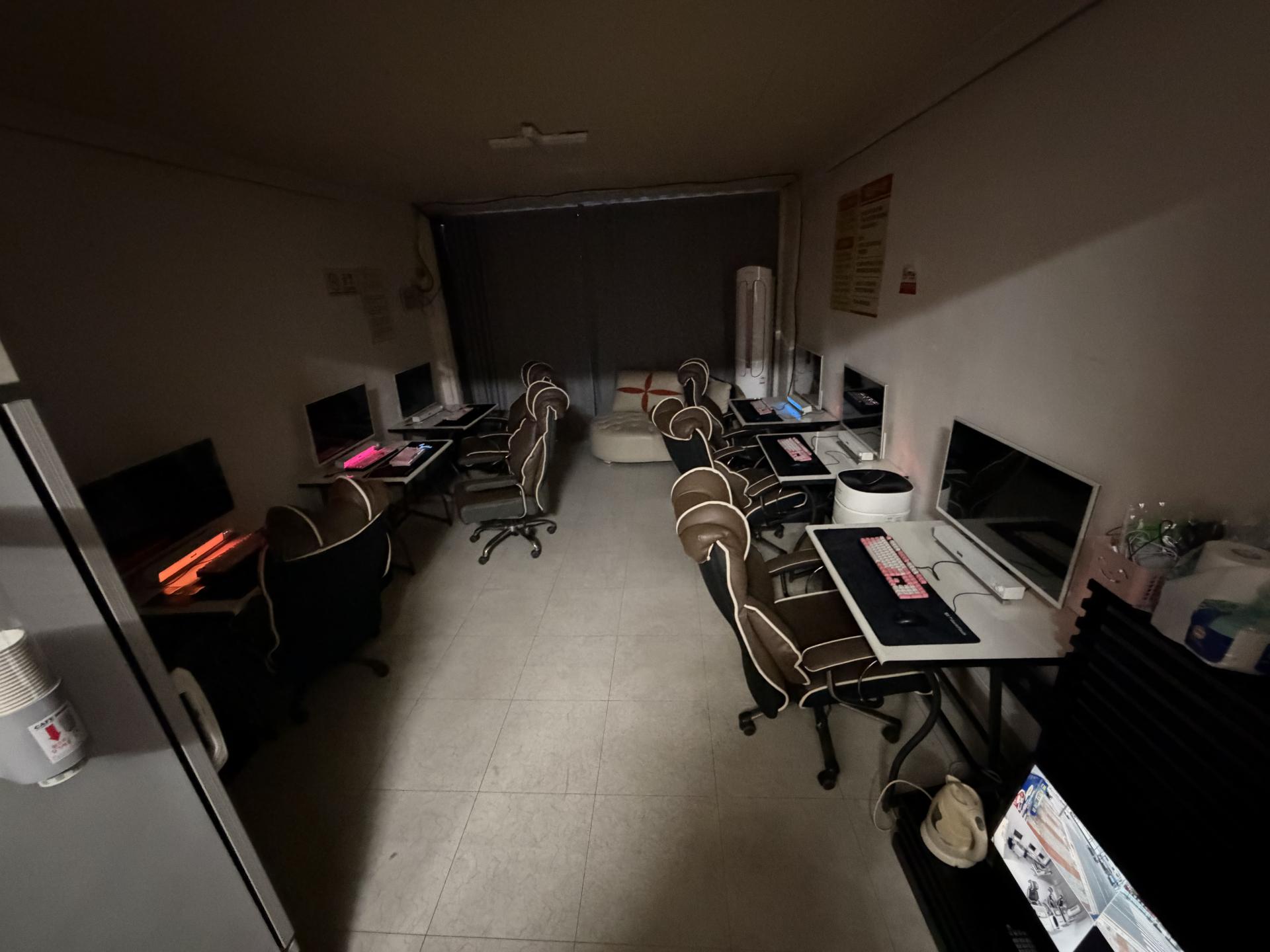 순천 팔마 황금피씨