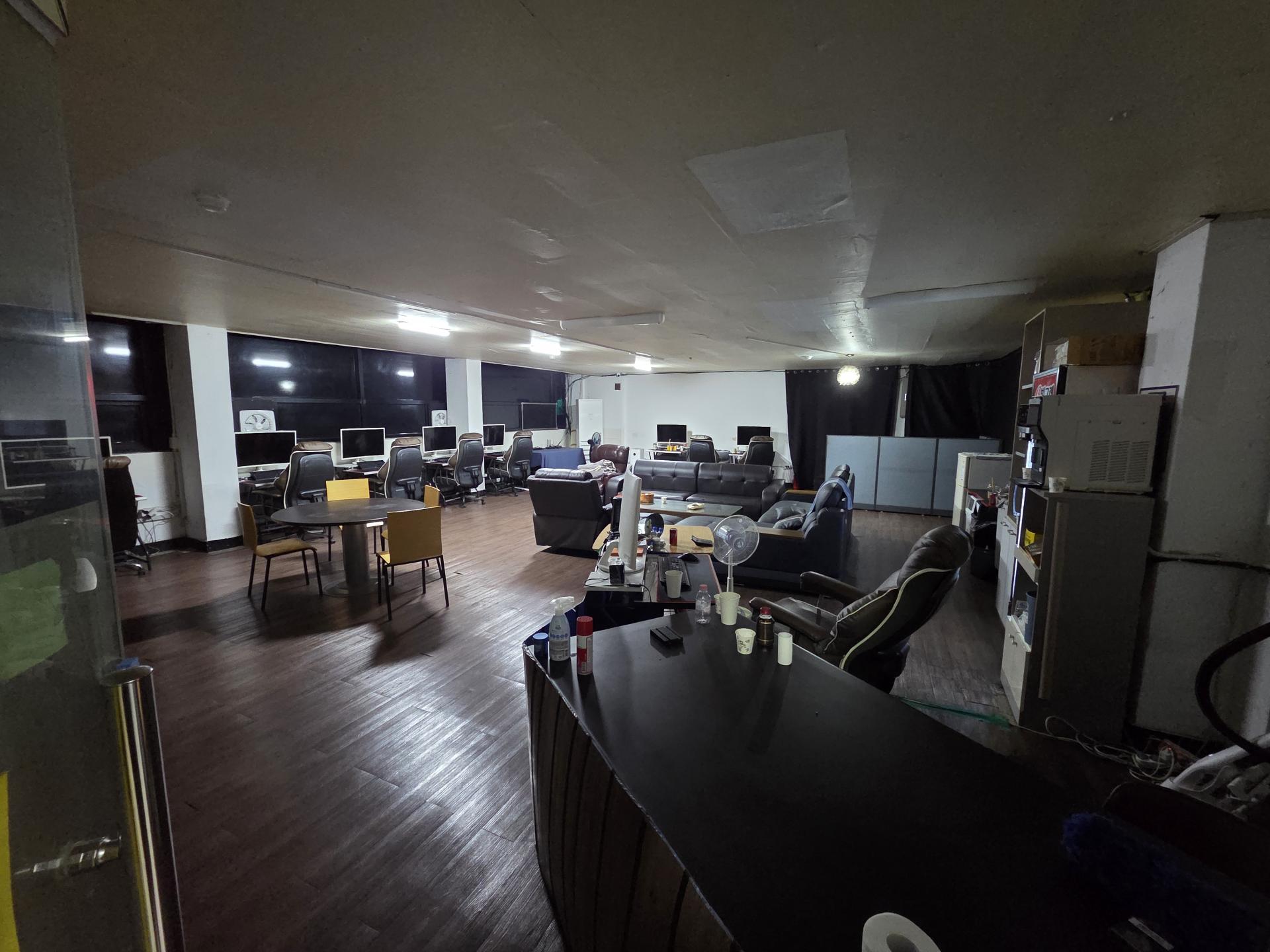 갈산역 사거리 매장 판매합니다