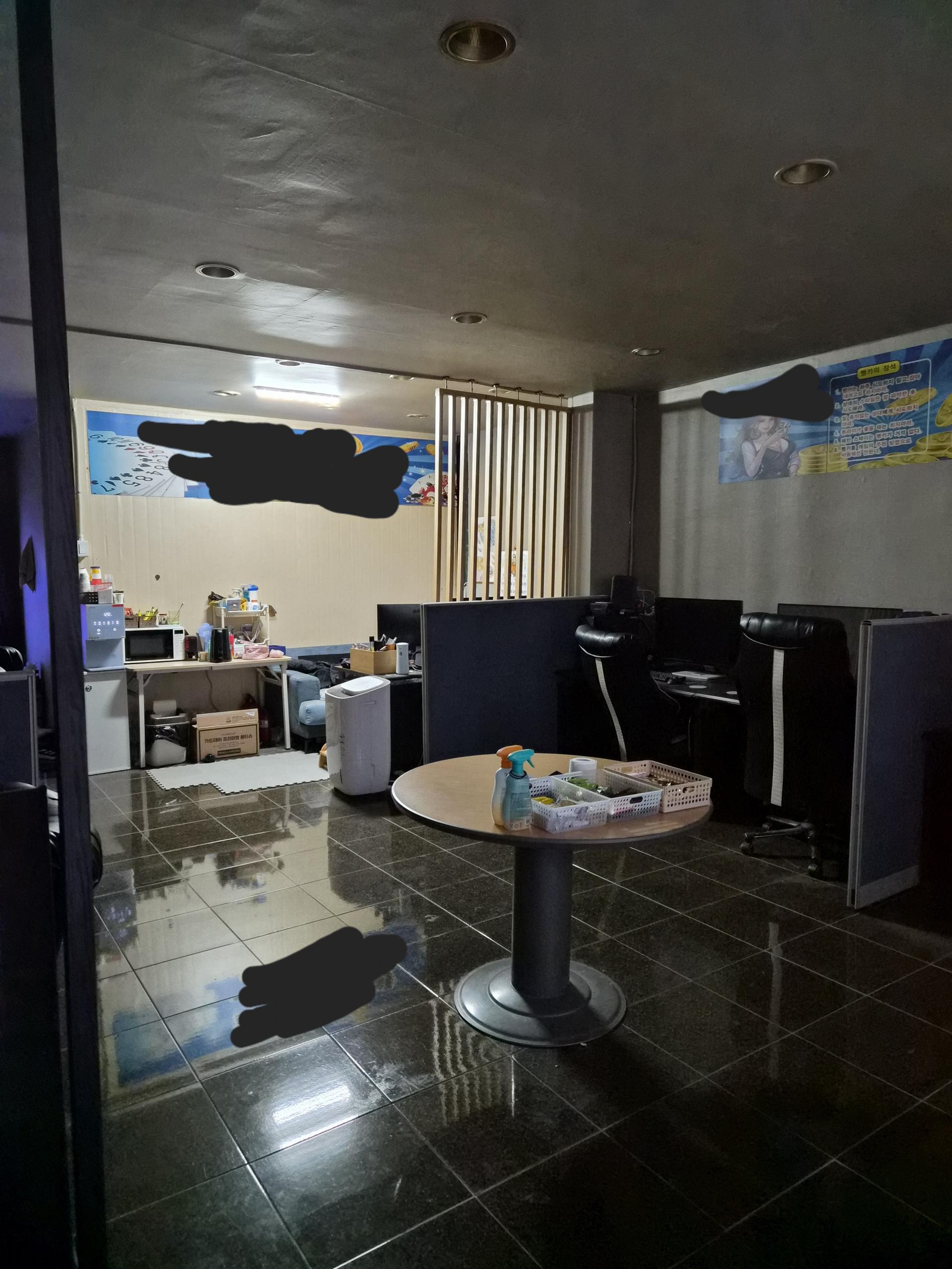 여수 피씨방 팝니다.