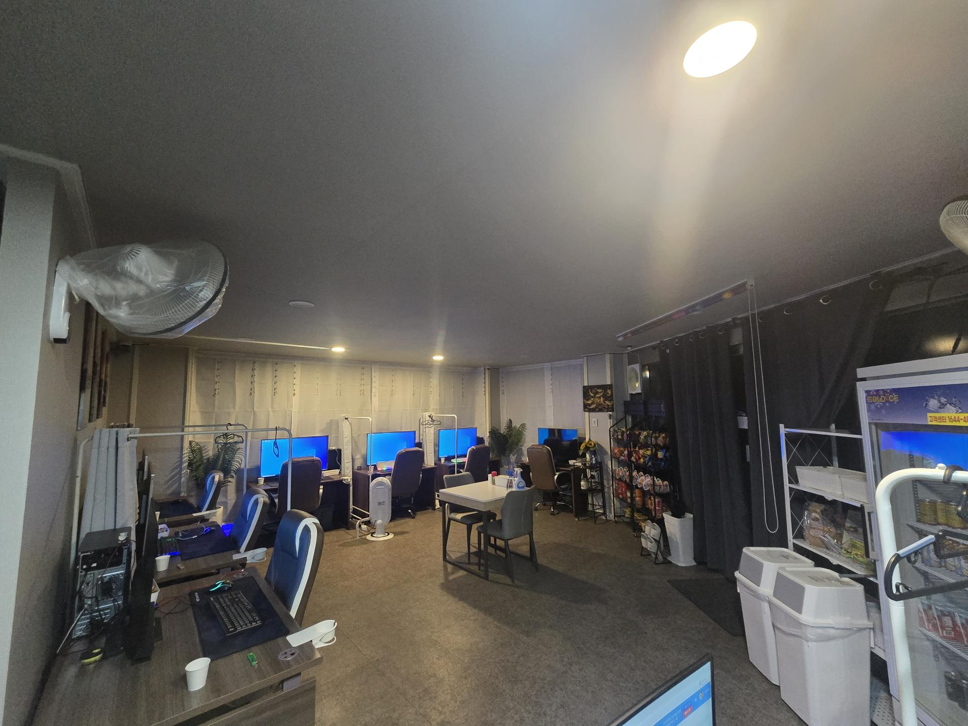 중구 반구동 동천체육관 근처 PC방 매도합니다~