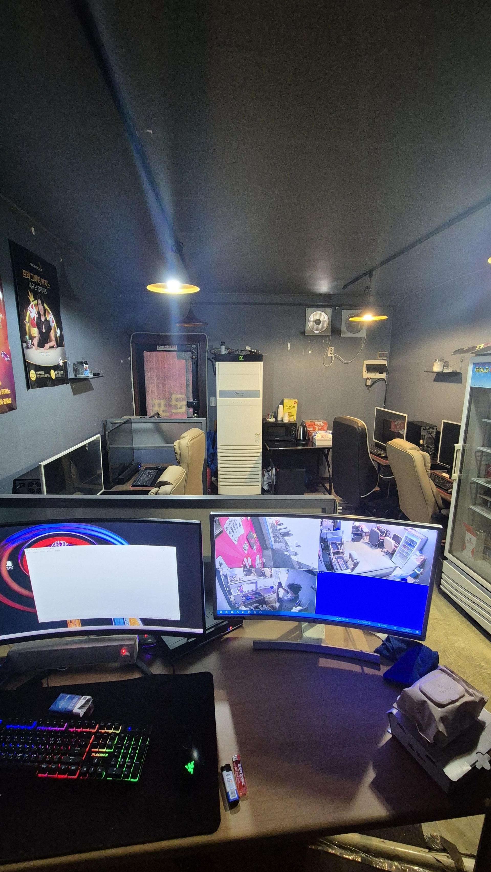 경기도]군포역 앞 상권좋은매장 계약불발로 !!권리금인하!! 매매합니다.